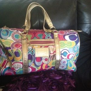💥SOLD💥 COACH POPPY POP C DUFFEL BAG